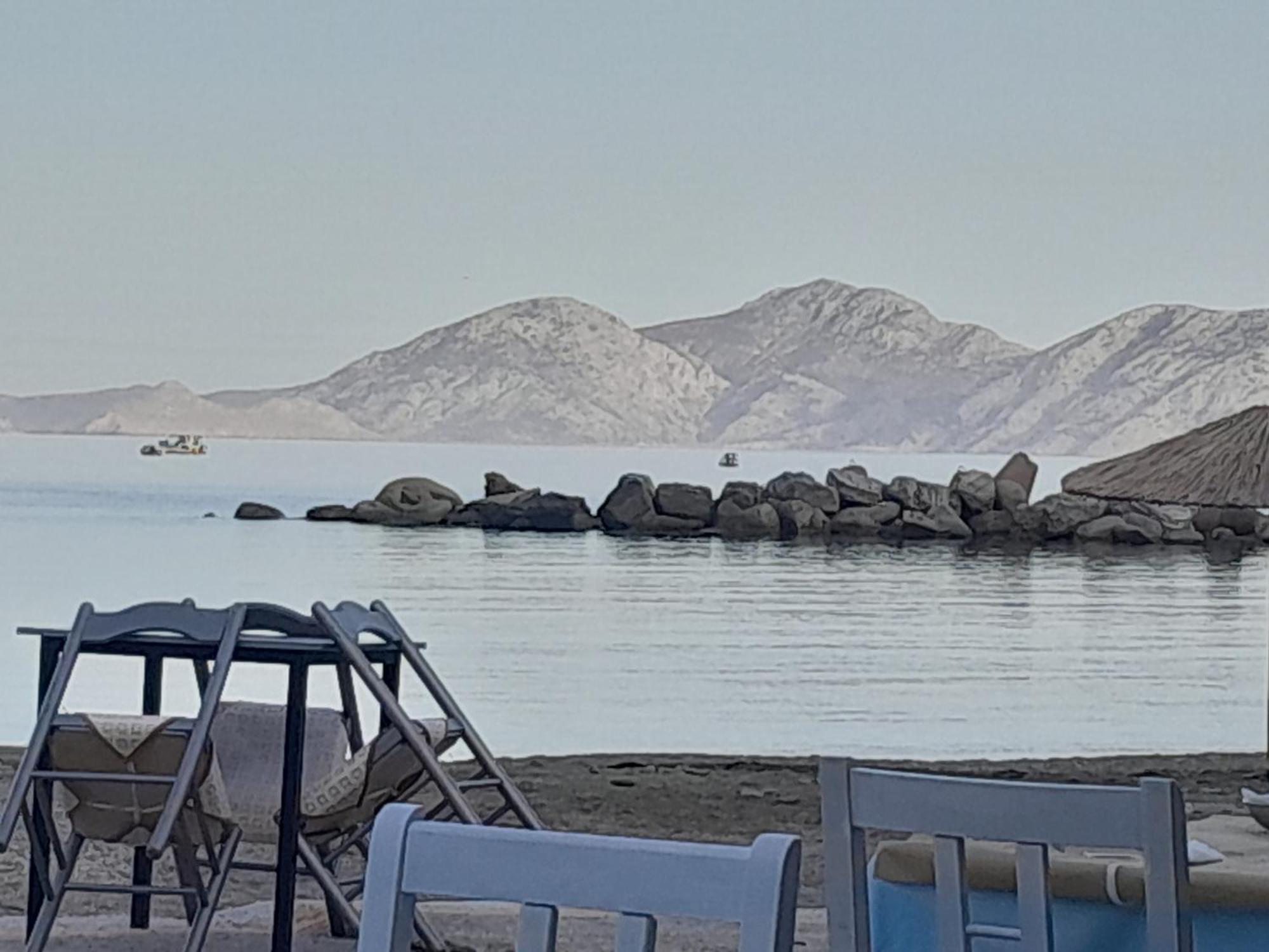 Lydia Mare Aparthotel Agios Kirykos  Ngoại thất bức ảnh