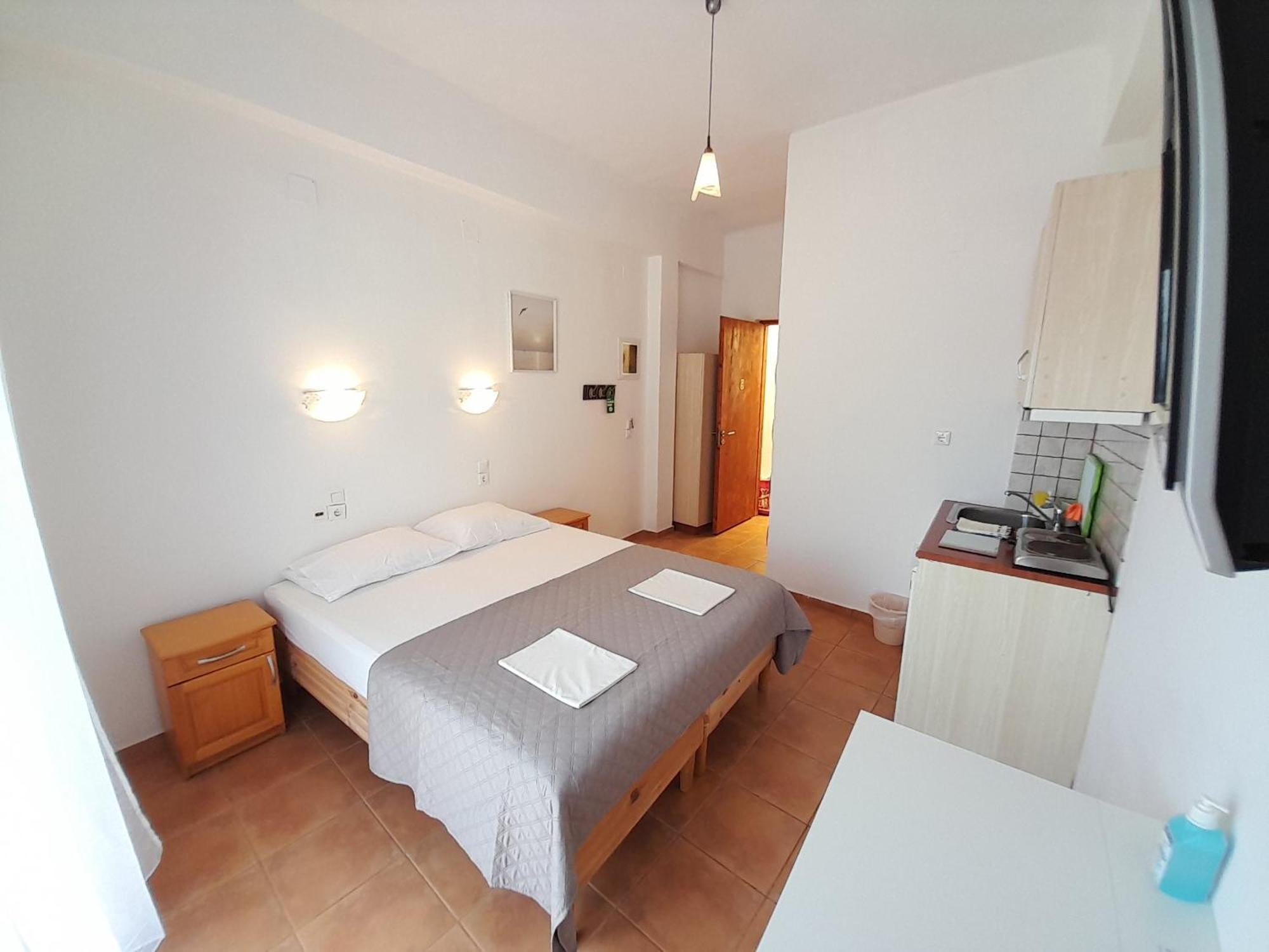 Lydia Mare Aparthotel Agios Kirykos  Phòng bức ảnh
