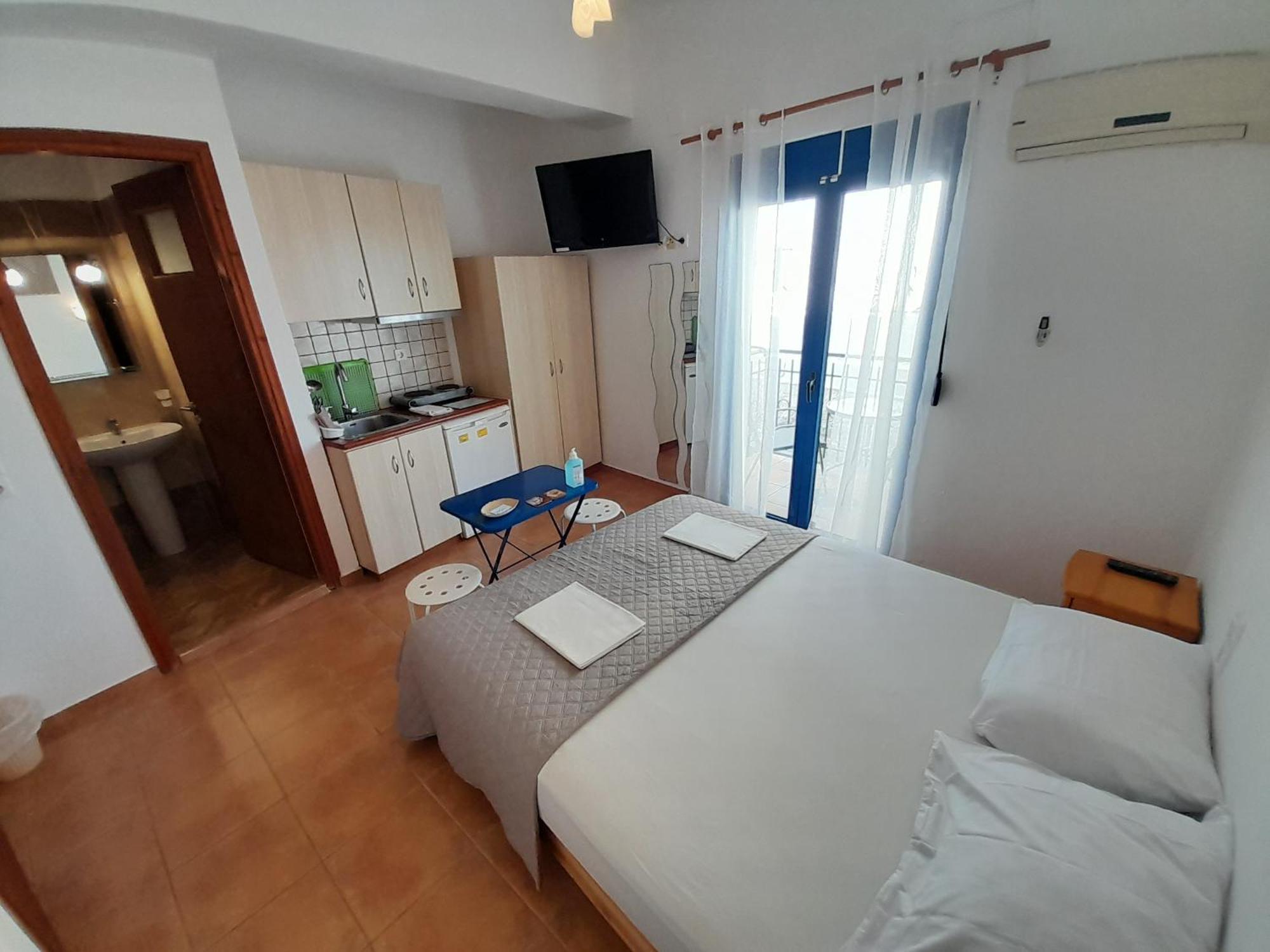 Lydia Mare Aparthotel Agios Kirykos  Phòng bức ảnh