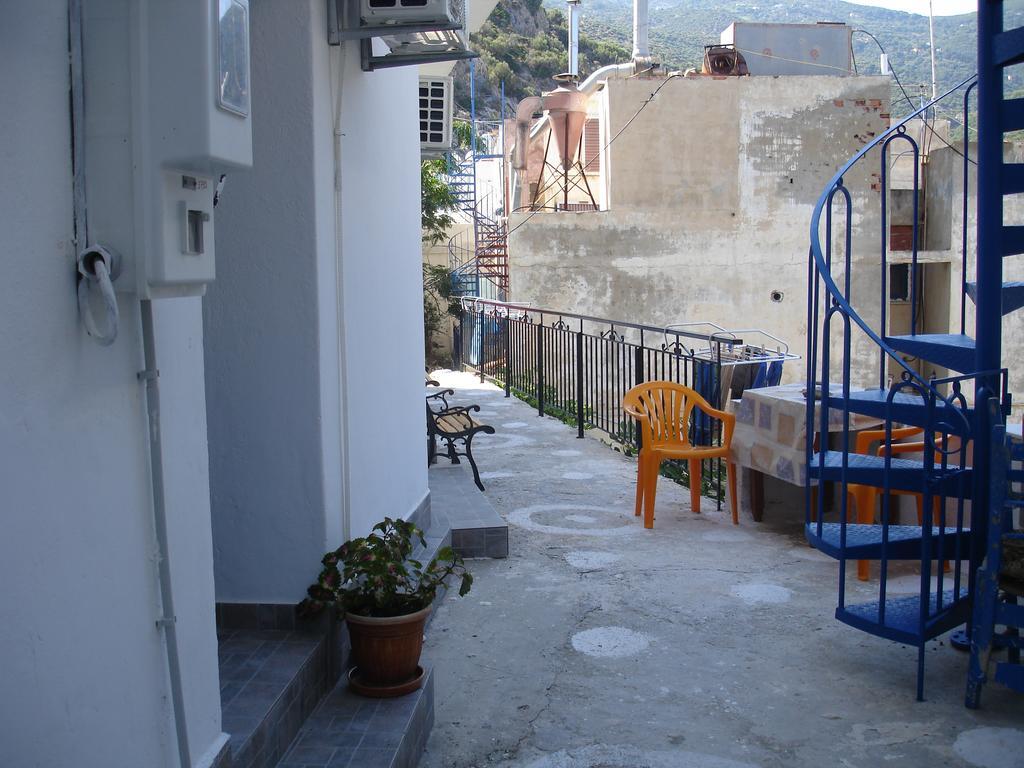 Lydia Mare Aparthotel Agios Kirykos  Ngoại thất bức ảnh