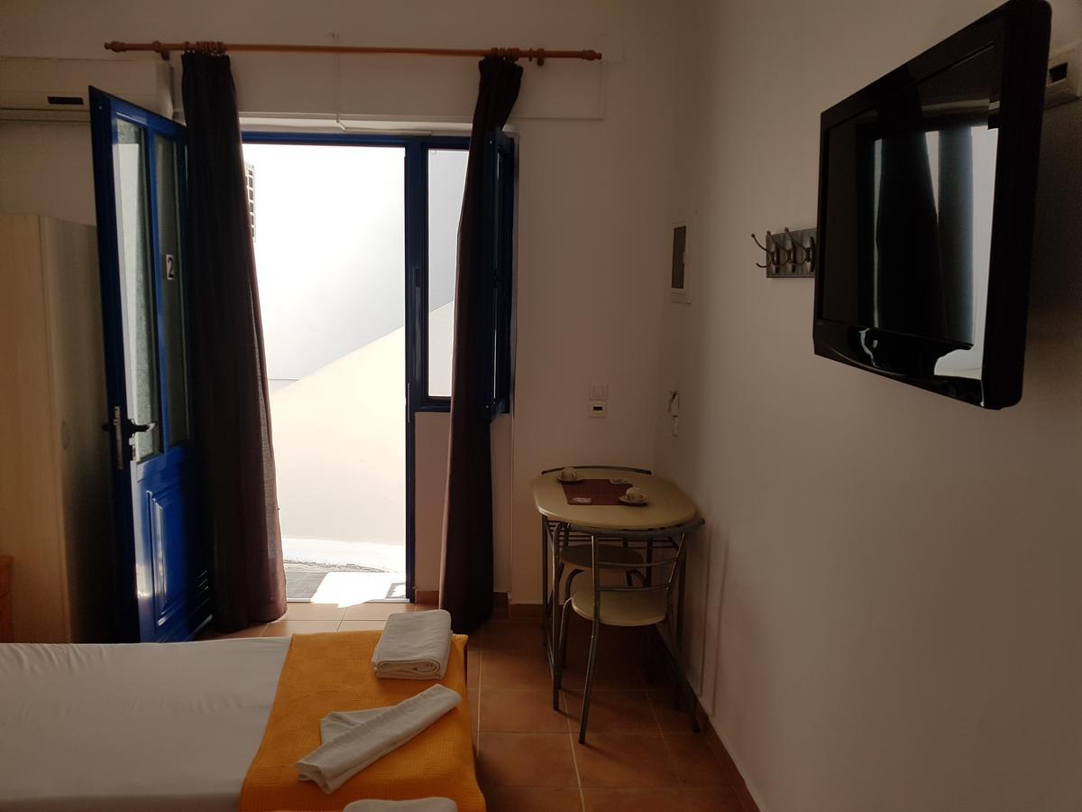 Lydia Mare Aparthotel Agios Kirykos  Ngoại thất bức ảnh